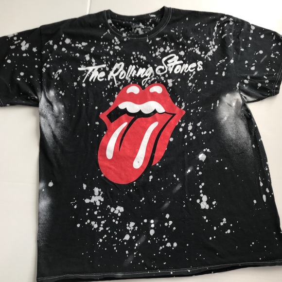 black red and white graphic tee